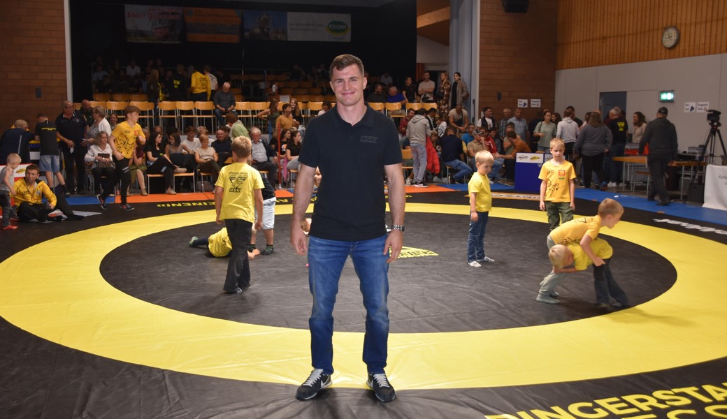 Zwischen Matte, Polizeischule und Sägemehl: Ramon Betschart wagt nach der WM den Neuanfang