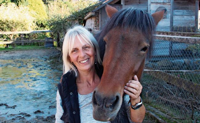 Die Unterschriftensammlerin