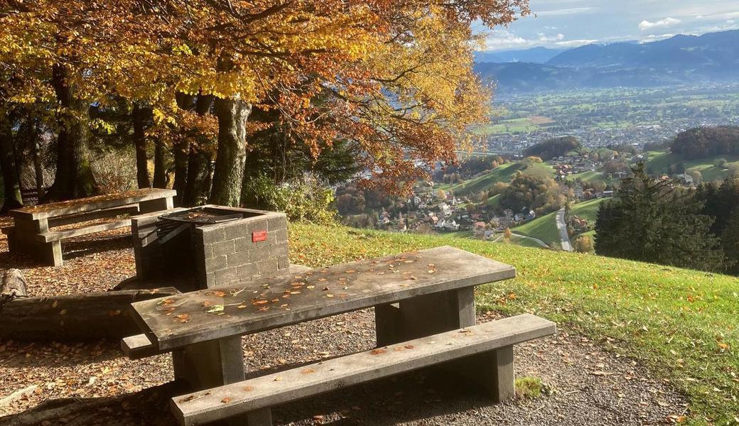 Für die nächsten zehn Jahre gesichert: die Feuerstelle Steigbüchel oberhalb Walzenhausen. 