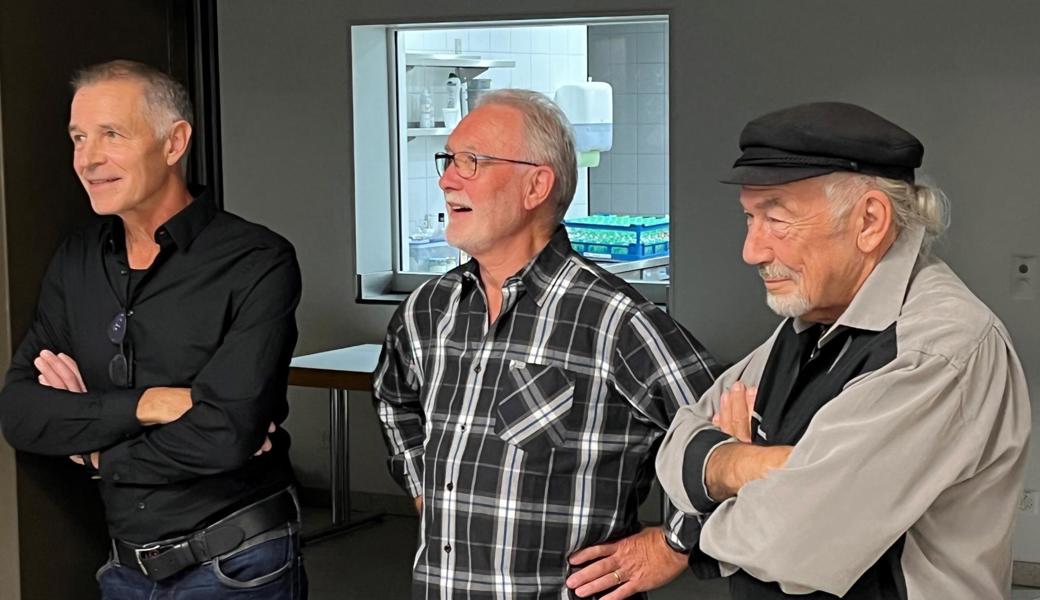 Christoph Schmid und Christian Sieber sind zwei der ausstellenden Künstler, Franz Fischli hielt die Eröffnungsrede (von links).