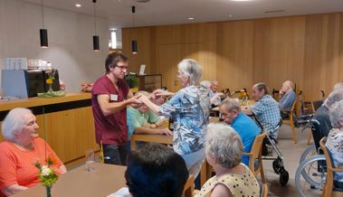 Sommerfest im Huus Feldhof: Freude, Musik und Gemeinschaft