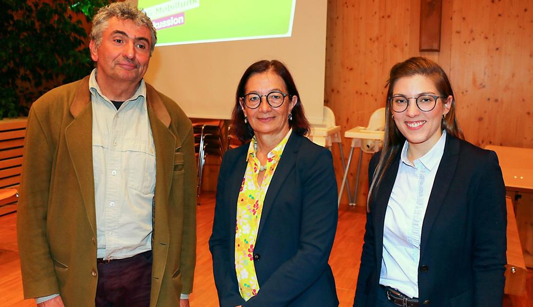 Der Altstätter Kantonsrat Meinrad Gschwend, Präsident Grüne Rheintal, organisierte den Abend mit der Ärztin Yvonne Gilli (Mitte) und der Maschineningenieurin ETH Franziska Ryser. 