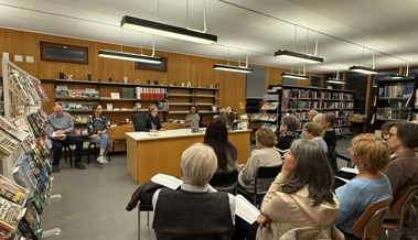 Bibliotheksteam stellte Neuerscheinungen vor