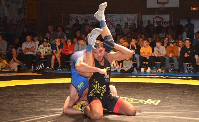 Kriessner Ringer starten in Oberriet in den Playoff-Halbfinal