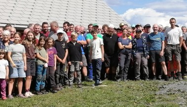 Grosser Einsatz für die Gemeinschaft: Weit über 100 Freiwillige packten beim Gmoawearch an