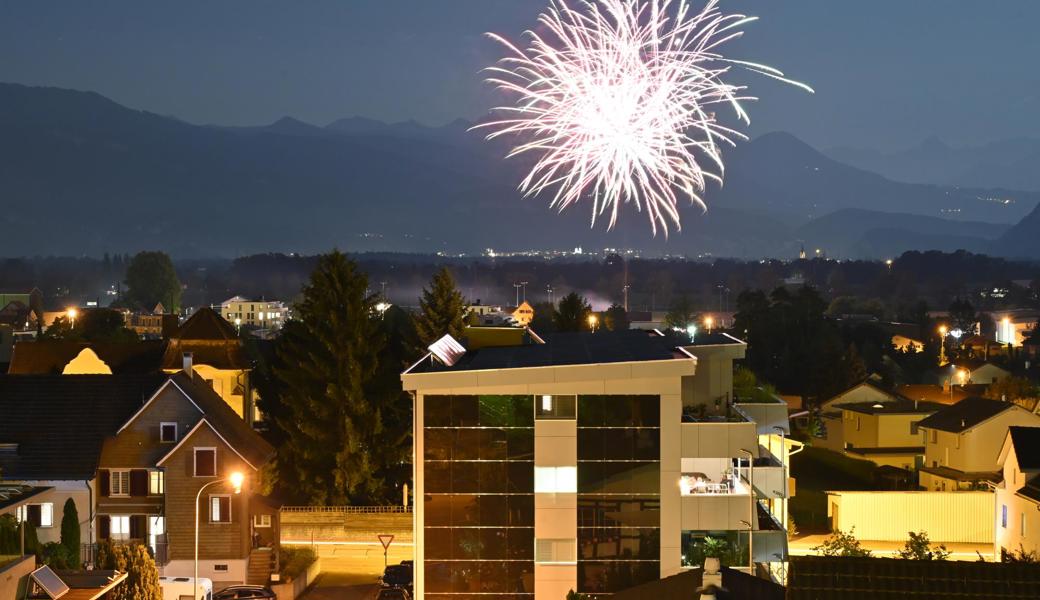 Der Erstaugustanlass im Dorf gehörte während vielen Jahren zu den Aufgaben des Einwohnervereins Rebstein. Zuletzt sponserte der Verein 2020 das Feuerwerk, das von zu Hause bestaunt werden konnte, da wegen Corona keine Feier möglich war.