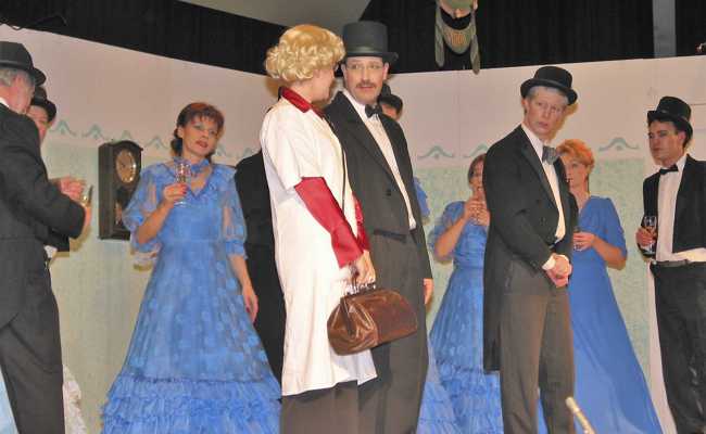 20 Jahre Dorftheater Widnau: Mit «Mörderpension» fing alles an