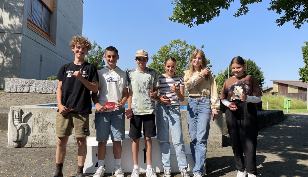 Gewinner des Frisbeeturniers am Vormittag Gewinner des Frisbeeturniers am Vormittag