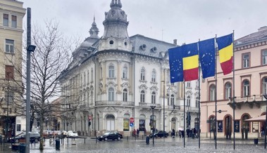Die Zugfahrt durch Osteuropa führt durch die Geschichtsbücher