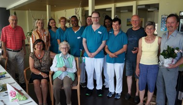 Team vom Senioren- und Spitexzentrum Verahus gratulierte zum 102. Geburtstag