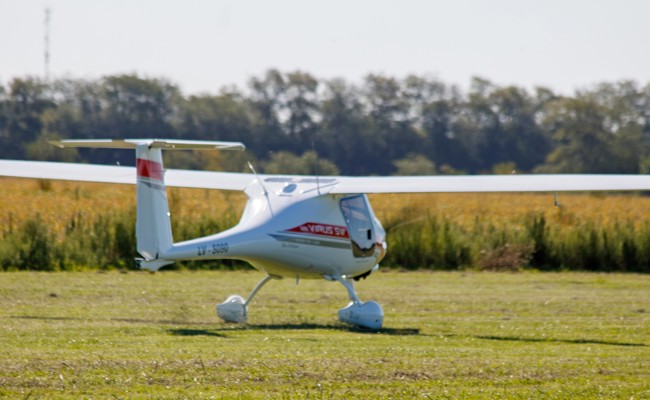 Landung eines Segelflugzeugs auf dem Acker verlief glimpflich