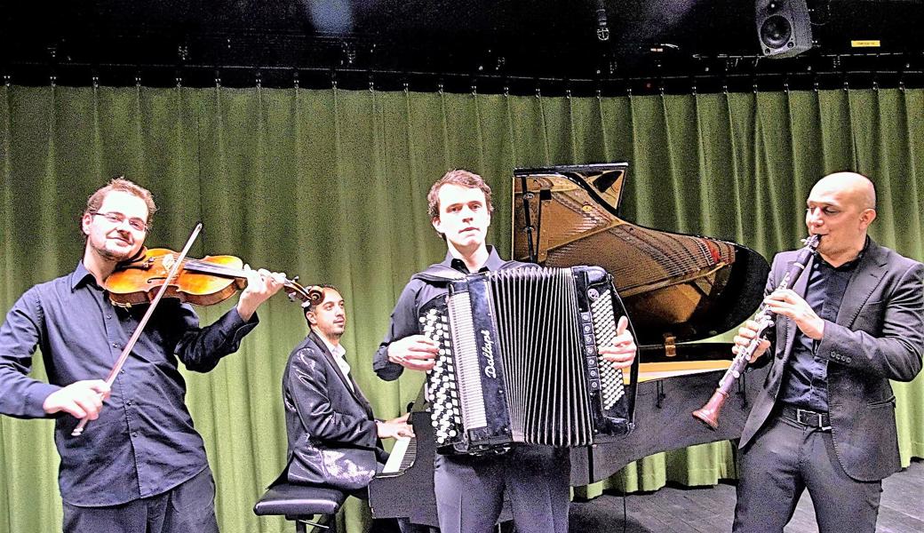 Eastern Quartett: Sorin Spasinovici, Orhan Remzi, Seraphim von Werra und Atanas Marinov (v.l.) begeistern von klassischen Werken bis hin zu Balkanmusik und Jazz. 