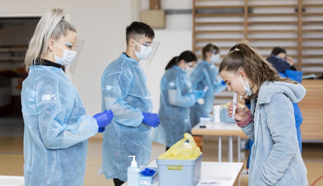 Die Kinder der betroffenen Klassen wurden zu einem Massentest aufgeboten.