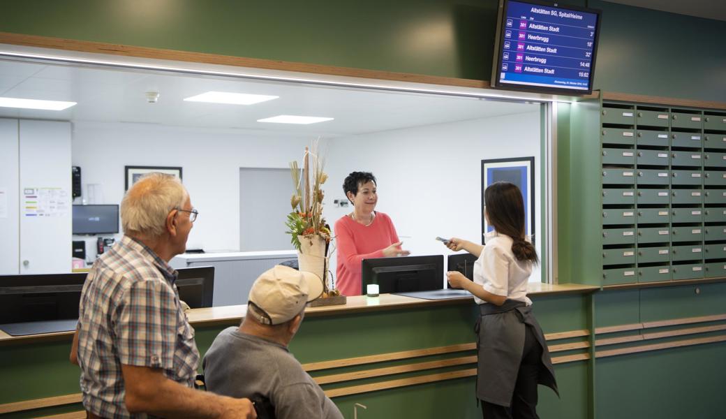 Ab 1. März dürfen Patientinnen und Patienten im Spital Altstätten wieder besucht werden.