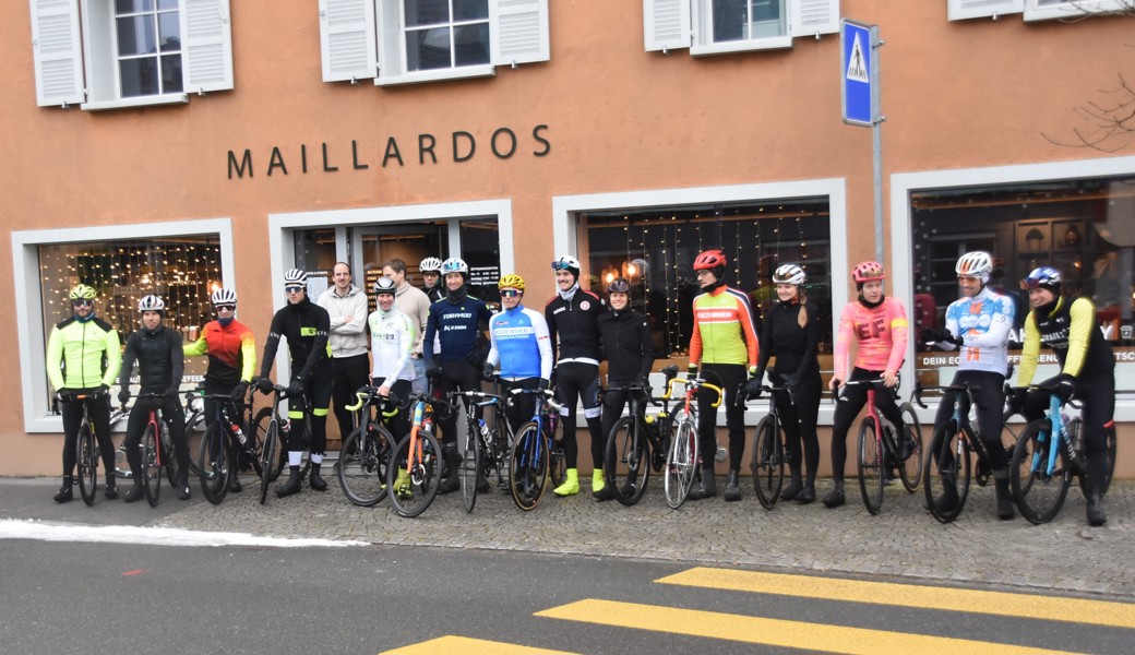 200 Kilometer um den Bodensee im Winter: Die eisige Herausforderung für Velobegeisterte