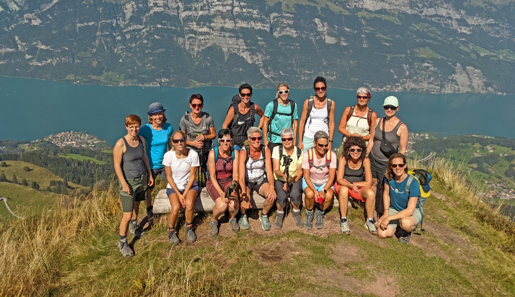 Die Frauengemeinschaft Oberriet auf der spektakulären 7 Gipfel-Tour am Flumserberg. 