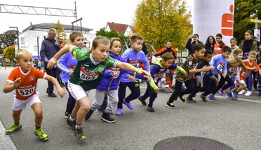 Die Aktiven und die Kinder laufen auf St.Margrethens Strassen
