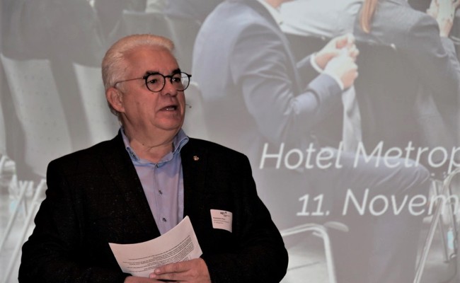 Die Bilder vom AGV-Lohn-Talk: Referierende sprachen vor 240 Gästen über die Lohnperspektiven