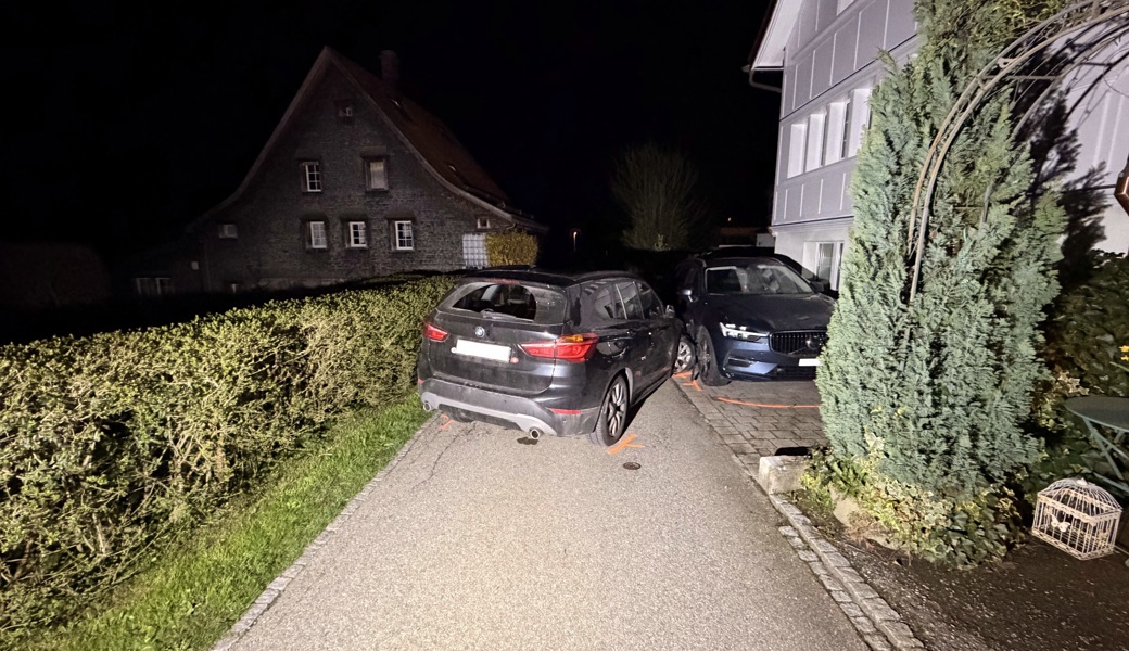 15-Jähriger unternimmt eine nächtliche Spritztour und knallt in ein anderes Auto