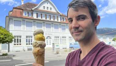 Die lange Warteschlange vor dem Glace-Stand war für den Produzenten ein «schönes Bild»