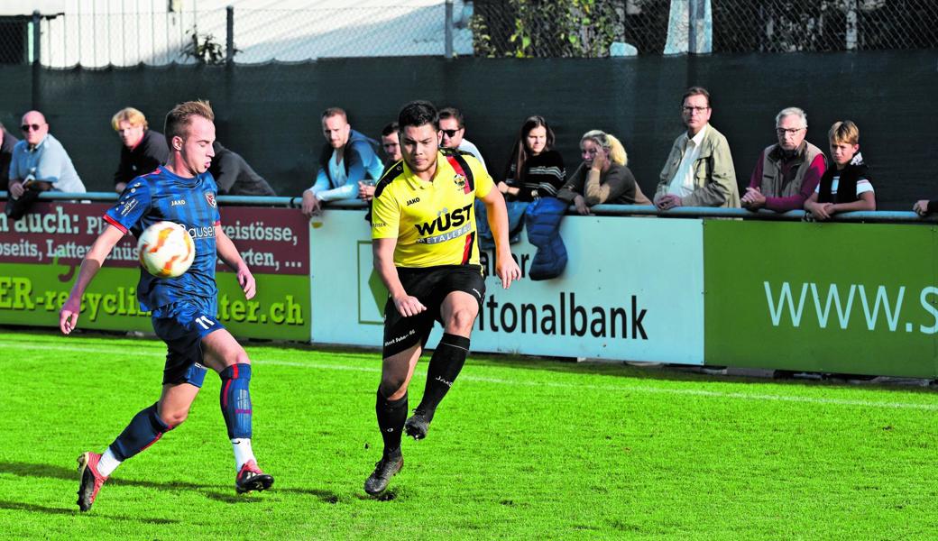 Kevin Steiger (rechts) erzielte das erste Altstätter Tor beim 6:0-Sieg gegen den FC Rheineck und Manuel Baumann. 