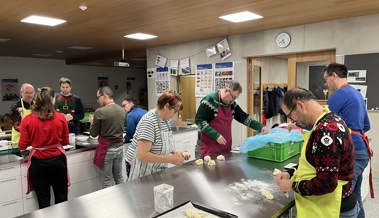 500 Grittibänze vor Schulbeginn