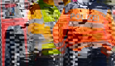 Rauchentwicklung in Schulgebäude – Ursache war Notstrombatterie