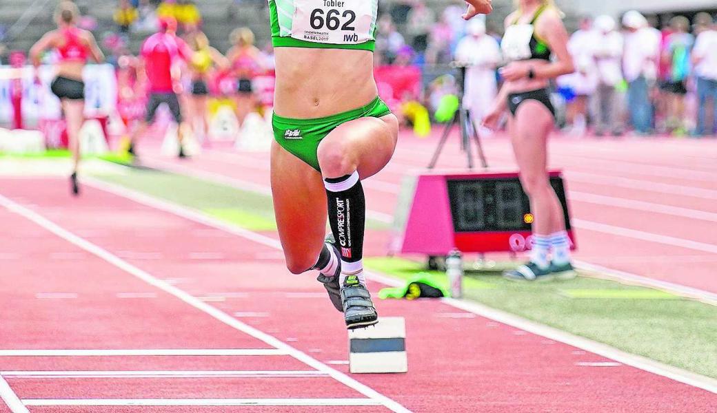 Alina Tobler holte mit 12,41 m Silber im Dreisprung.