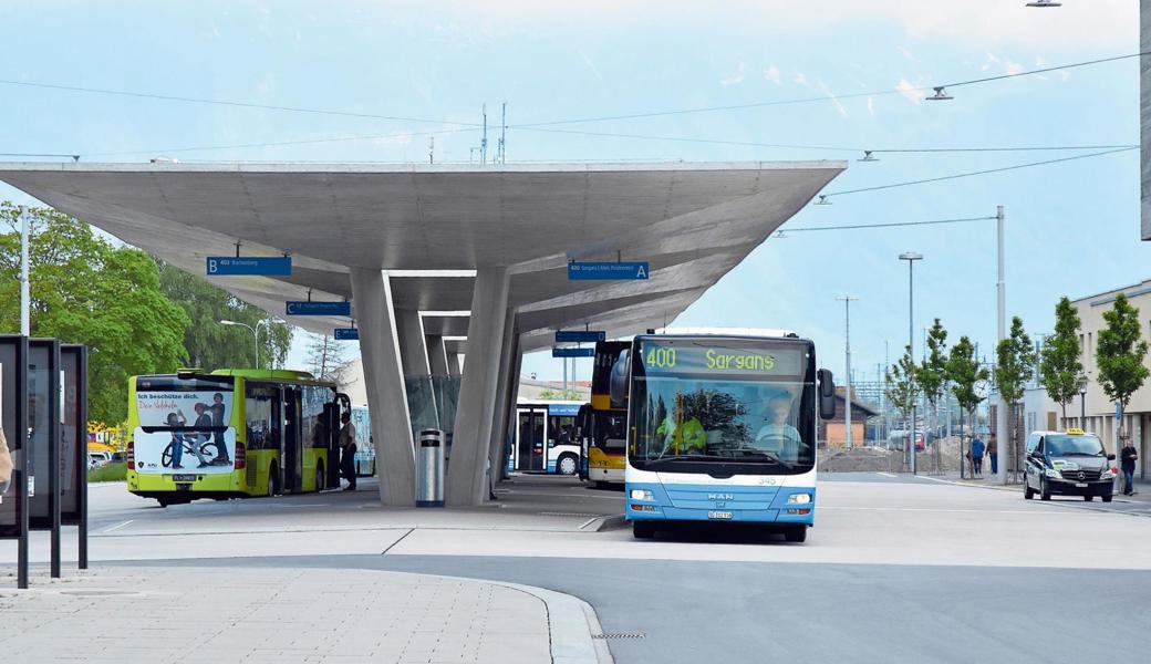 «Der im August 2018 eröffnete neue Busbhof in Buchs ermöglicht einen effizienten Busbetrieb», lobt Bus Ostschweiz. 