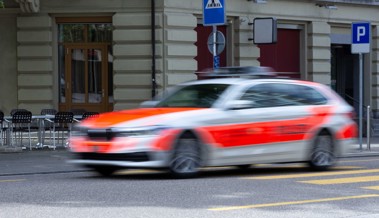 42-Jähriger führt Axt am Bahnhof mit und verhält sich auffällig