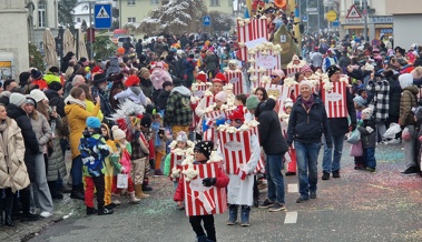 «Rhynegger Fasnachtsumzug»: Viele Guggen und beste Stimmung