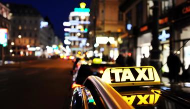 Hustenanfall führte zu Taxi- Unfall