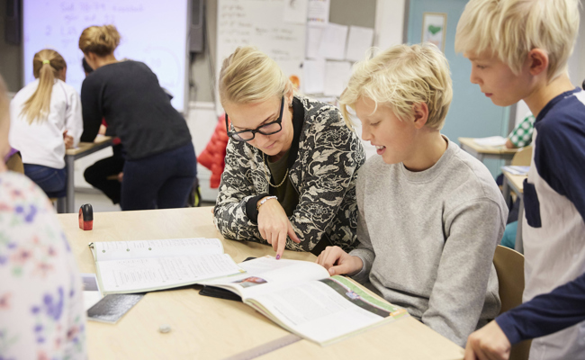 Klassenassistenz gewinnt an Bedeutung: Ein Job mit Chancen und Risiken