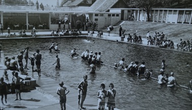 Vor 90 Jahren machte Walzenhausen Schlagzeilen mit dem neu erstellten Schwimmbad