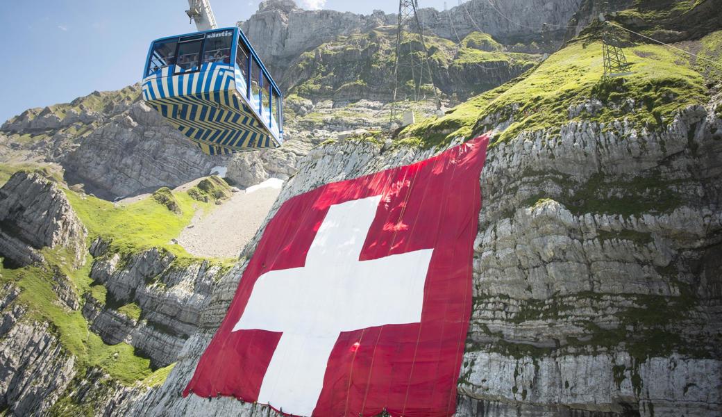 Das Hissen der Flagge – hier ein Bild aus dem Jahr 2016 – steht bevor: Für die Veranstalter ist es wichtiger denn je. 