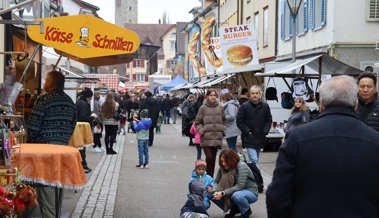 Raclette, Maroni und warme Mützen - Bilder vom Martinimarkt