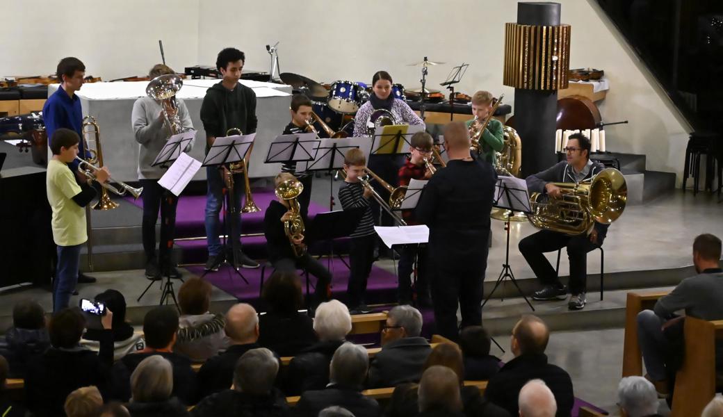 Das Brass-Ensemble unter der Leitung von Patrick Ruppanner.