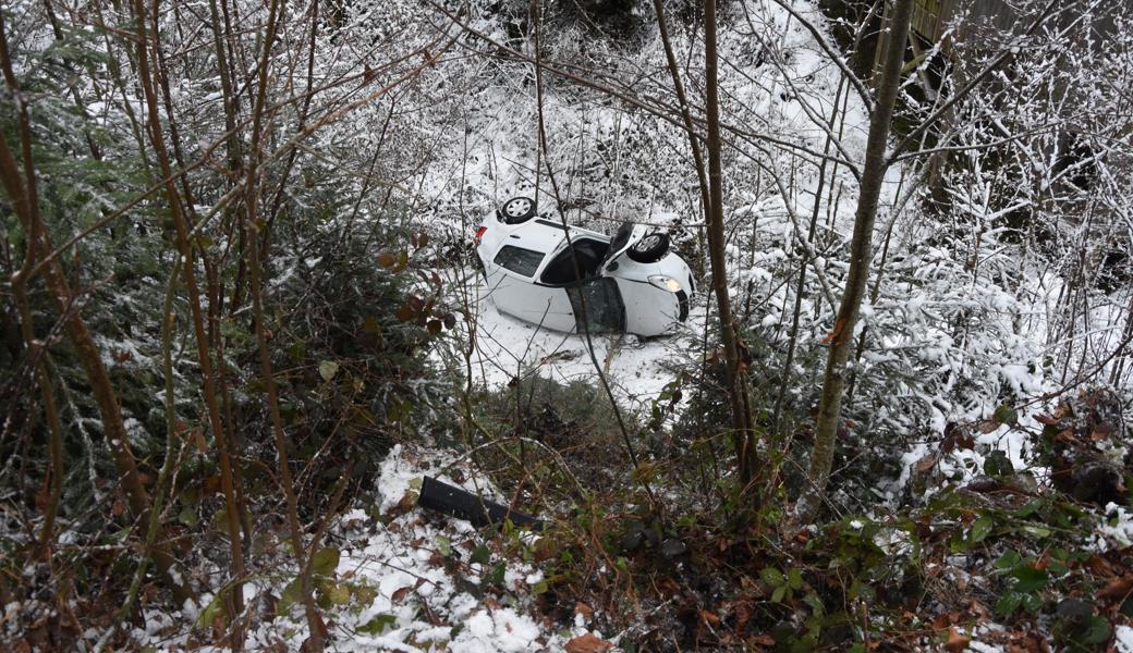 Unfall an der Herisauerstrasse bei Degersheim.