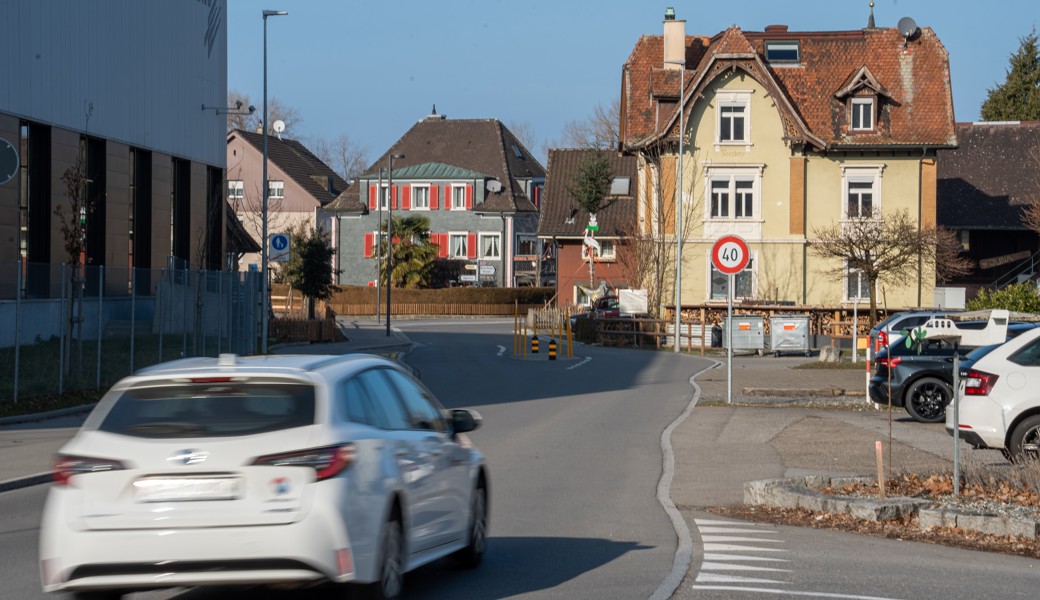 Noch dieses Jahr: Gemeinde will Verkehrssicherheit verbessern und führt Tempo 30 in Altenrhein ein