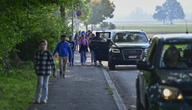 Chauffieren statt laufen: Elterliche Fürsorge wird zur Gefahr für Kinder