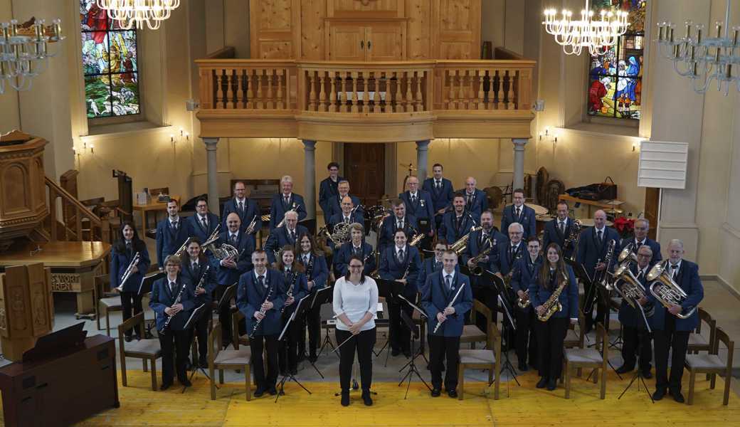 Die Musikgesellschaft St. Margrethen wird neu von Michelle Riedener dirigiert. 