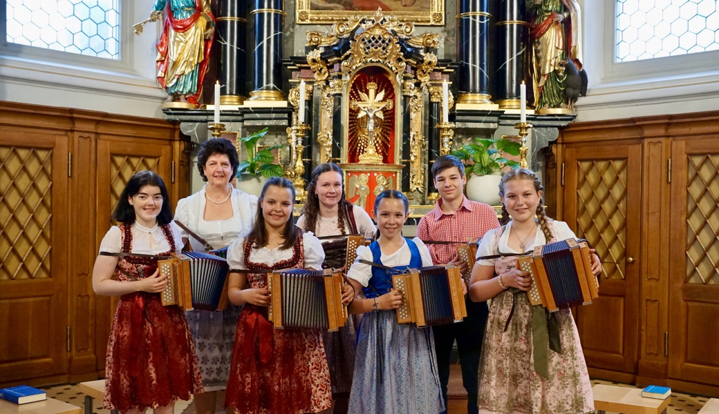 Mit «Uf hechä Bärge» in der Kirche Kobelwald – das Ensemble Edelwyss begeisterte.