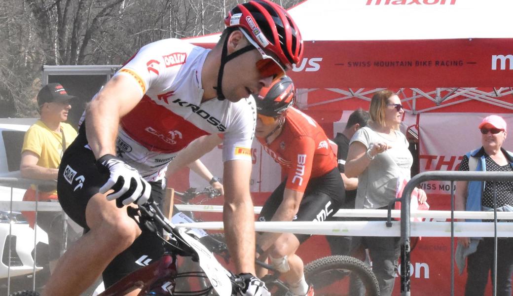 Thomas Litscher feiert unmittelbar vor dem Weltcup in Albstadt einen Sieg.