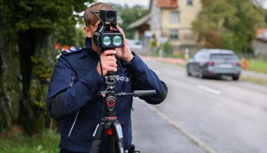 Raser angehalten: Ein 18-Jähriger bretterte durch die 50er-Zone und wird geblitzt