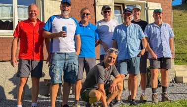 Mit Muskelkraft, guter Laune und viel Kameradschaft unterwegs