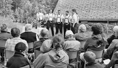 Familienwanderung und Gottesdienst  auf der Feusenalp