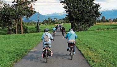 Bäuerinnenverein mit dem Velo unterwegs