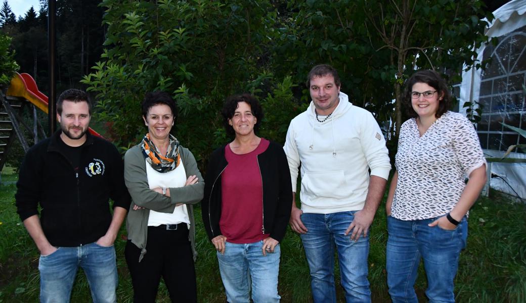 Der Vereinsvorstand (v.l.): Michael Sonderegger, Conny Nussmüller, Nicola Zoller, Raphael Breu (Präsident) und Corinne Sonderegger.