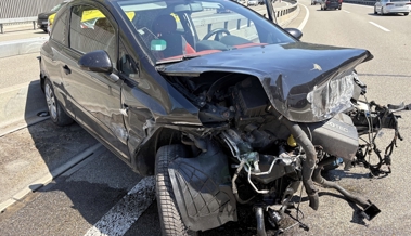 In Leitplanke geprallt: Selbstunfall auf der A1 führt zu Rückstau