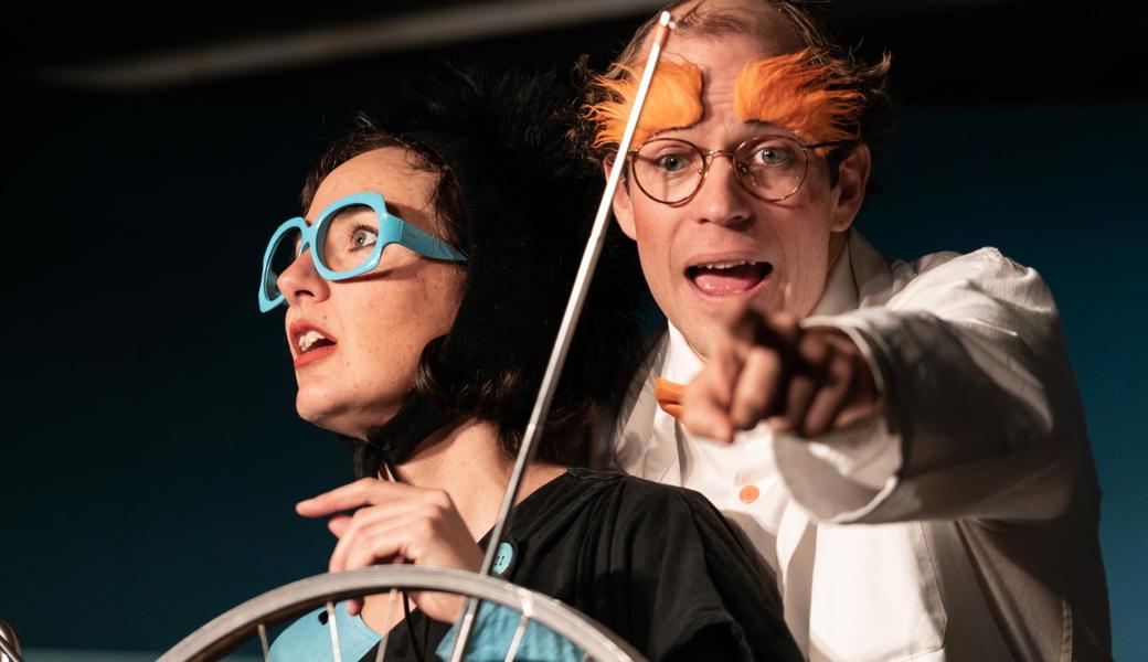 An der Staablueme ist nicht nur viel Musik zu hören, sondern auch viel anderes zu erleben, zum Beispiel die Darbietung eines Clownduos namens Aniko-Theater.